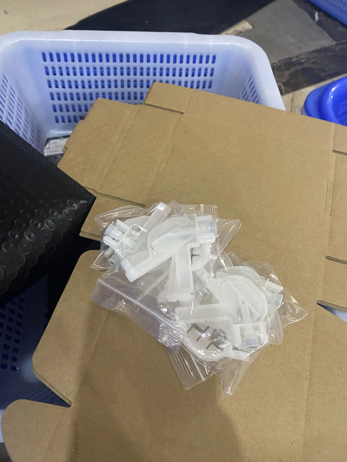 

10pcs F138040 F138050 printer Ink damper for Epson Stylus Pro 7600 9600 R2100 R2200 7 colors eco solvent print head ink dumpers