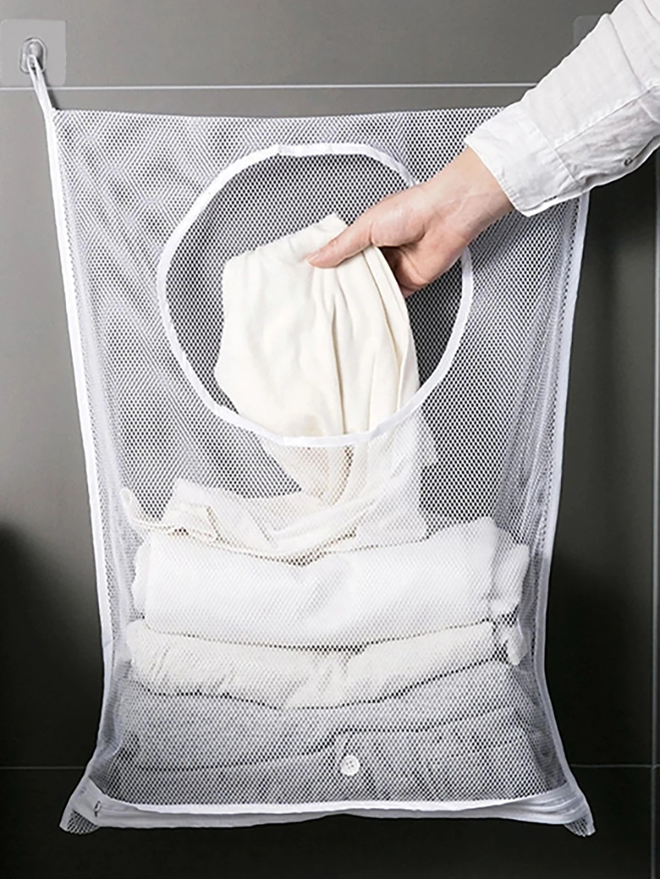 White Multifunctional Clothing Storage Mesh Bag Plum Blossom Hooks Bathroom Organizers Accessories Clothes Storage 73*48.5cm 1pc