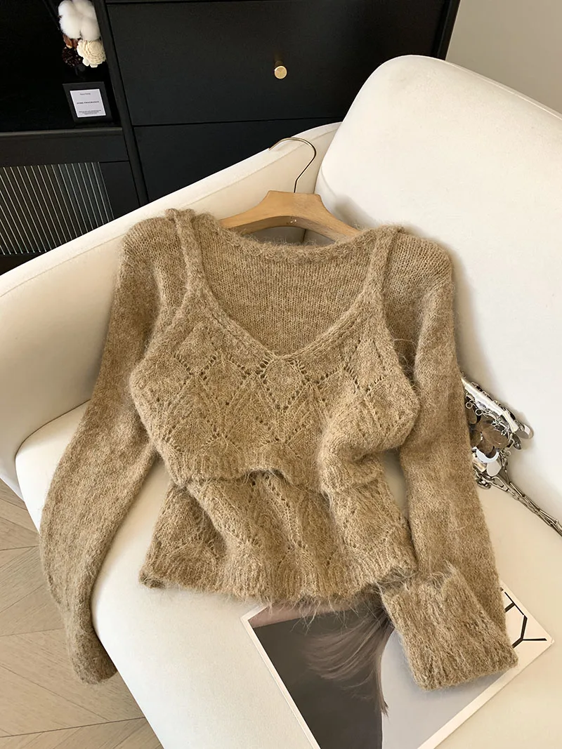 Свободный полый вязаный свитер в ленивом стиле, комплект из двух предметов, топ для женщин, новинка осени/зимы 2025 г.