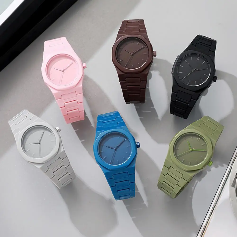 Reliable Quartz Movement Watch Stylish Unisex Quartz Watch with Easy-to-read Dial Solid Color Wristwatch for Men for Birthday
