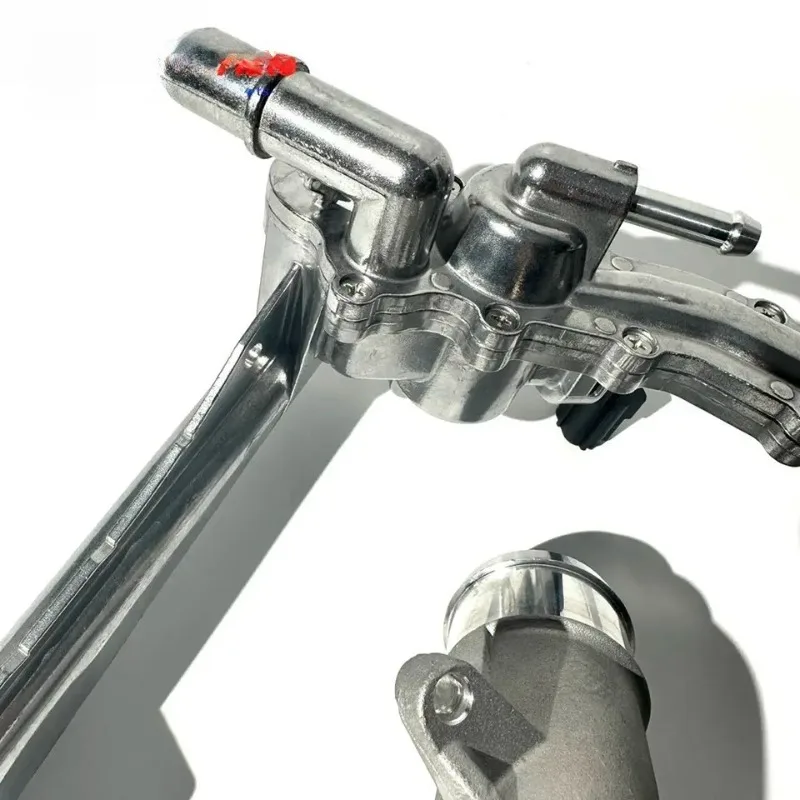 The all-new for Range Rover sport LR4 upgraded metal coolant water pipe system kit 3.0 V6 (AJ126)