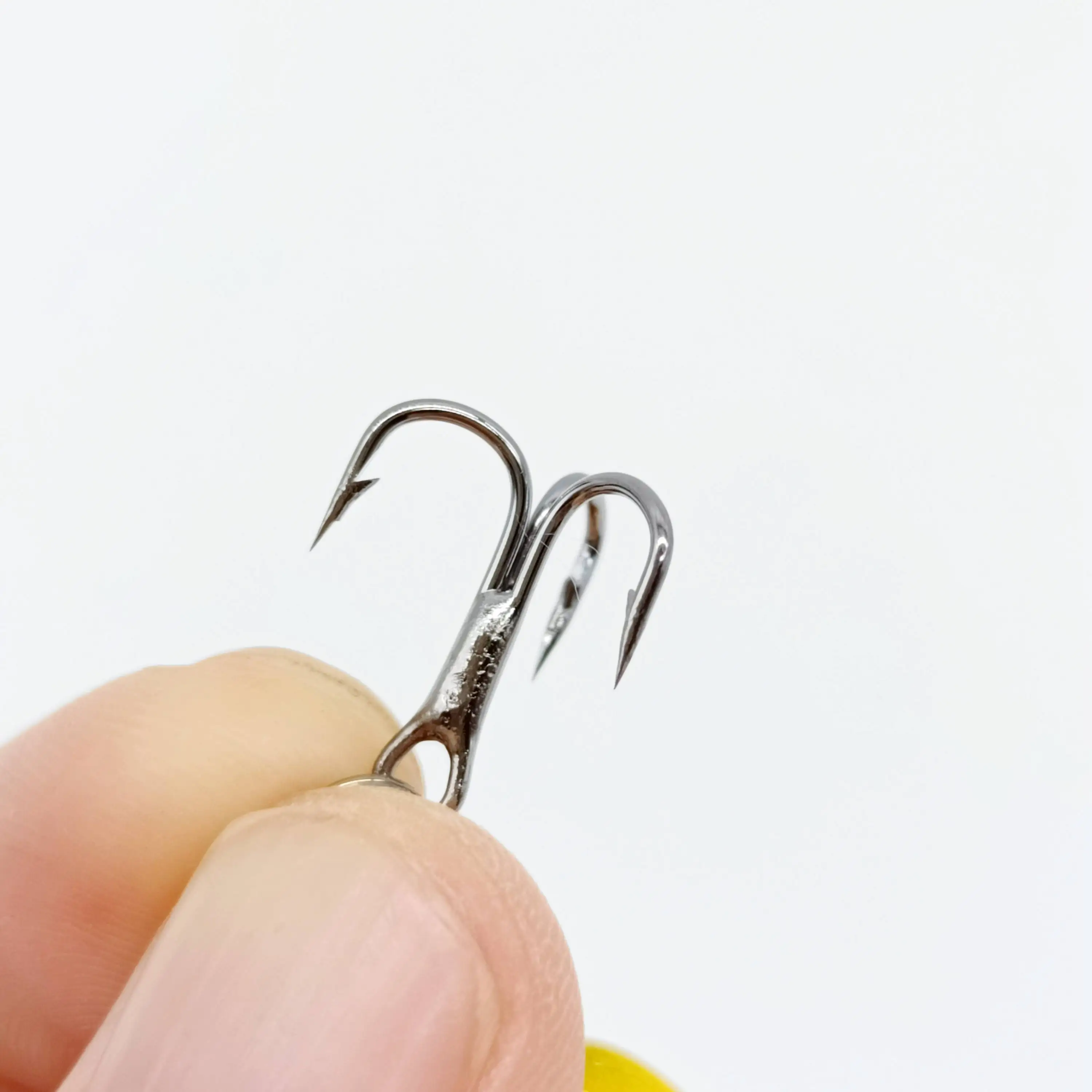 DUODUOYU 1PCS Spinner Cucchiaio Esca di Metallo Richiamo di Pesca 2.8g/4.7g/6.7g Paillettes Cucchiaio Esche per Spigola Trota Pesce Persico Luccio Rotante Affrontare