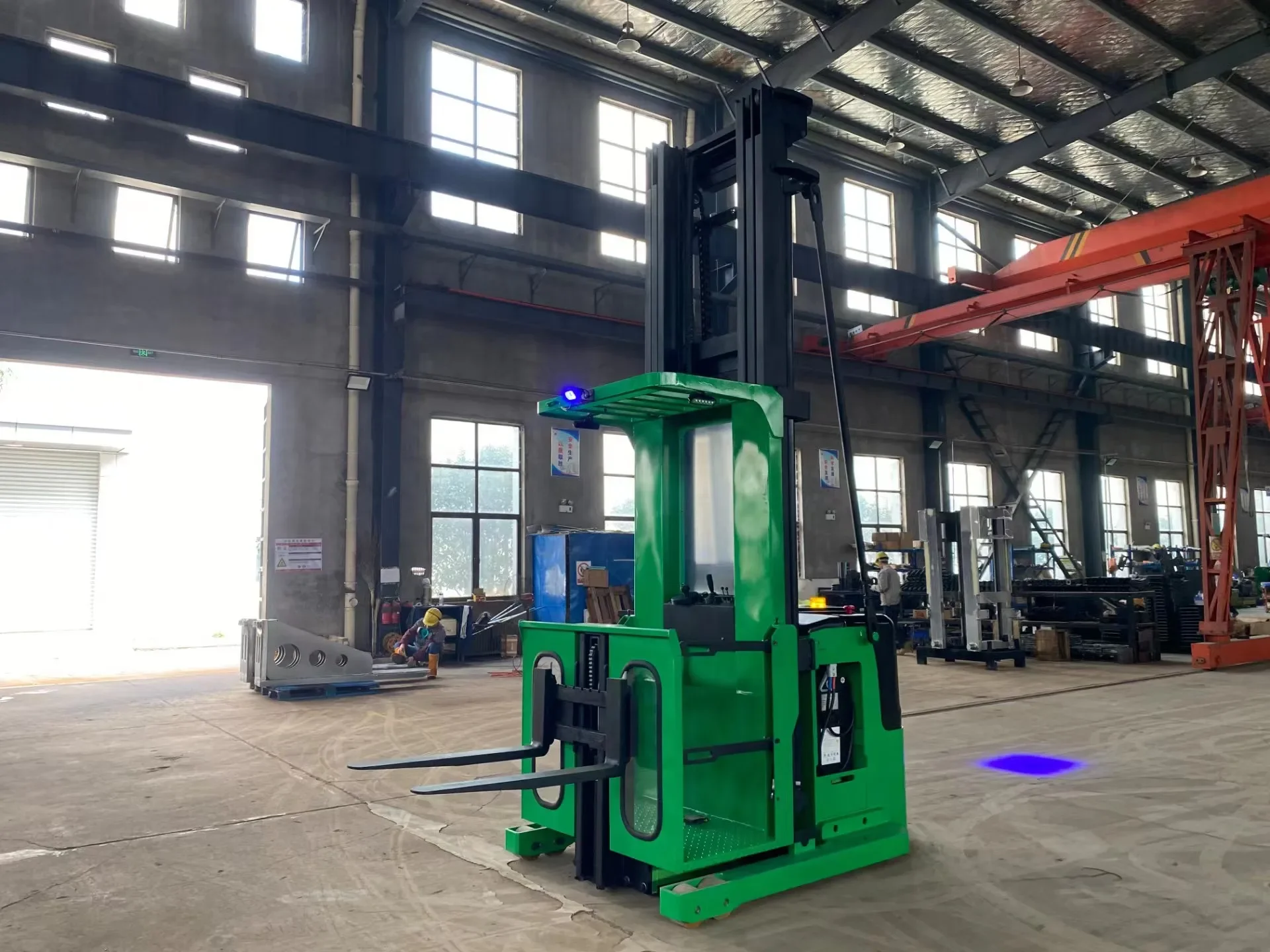 Recogedor de pedidos eléctrico CE ISO, 1 tonelada, 1,5 toneladas, 9M, 12 M, recogedor de pedidos de alto nivel, apilador de carretilla elevadora con batería a la venta