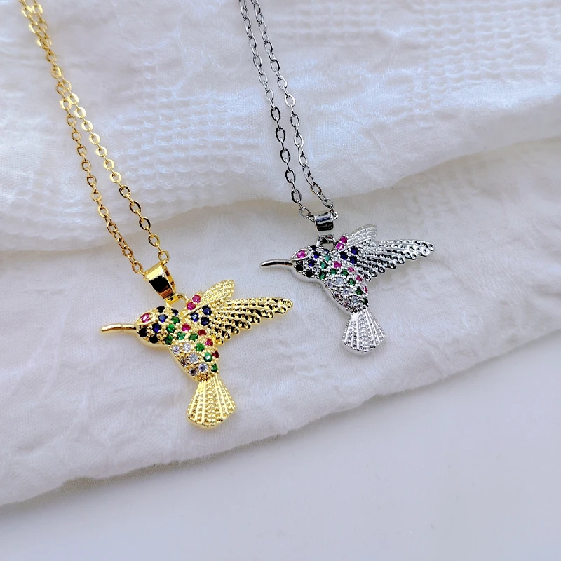 Fashion Personality Long-billed Woodpecker Necklace Exquisite Colorful Animal Jewelry Design Stainless Steel Clavicle Chain