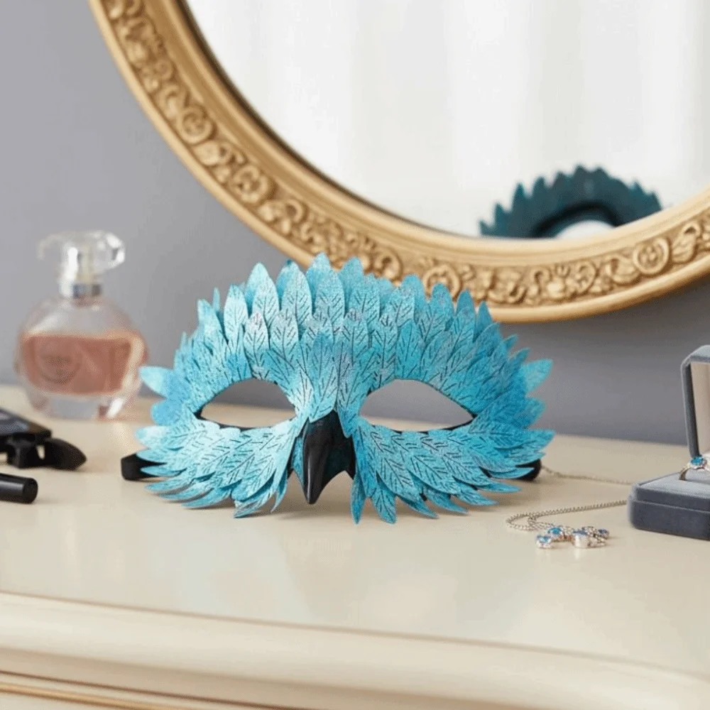 Half Face Bird Beak Eagle Mask Pearlescent Elastic Band Halloween Party Mask Gradient Plastic Cosplay Mask Carnival Dress Up