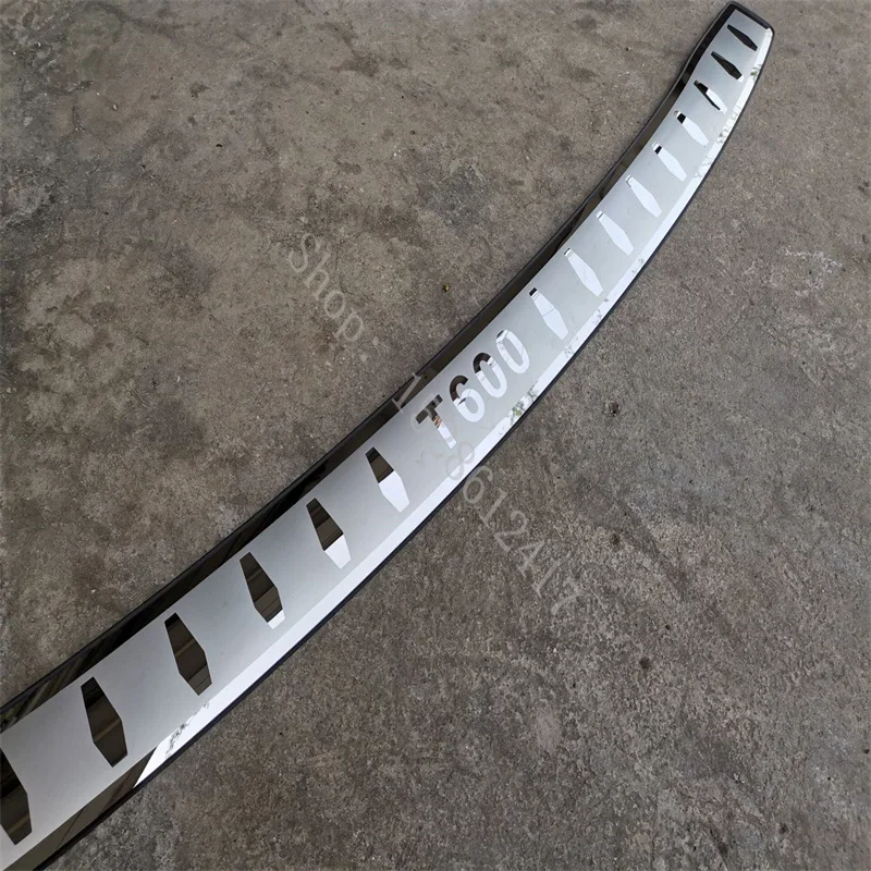 Car Accessories for Zotye T600 2014 2015 2016 2017 stainless steel Rear Bumper Protector Sill Trunk Tread Plate Trim