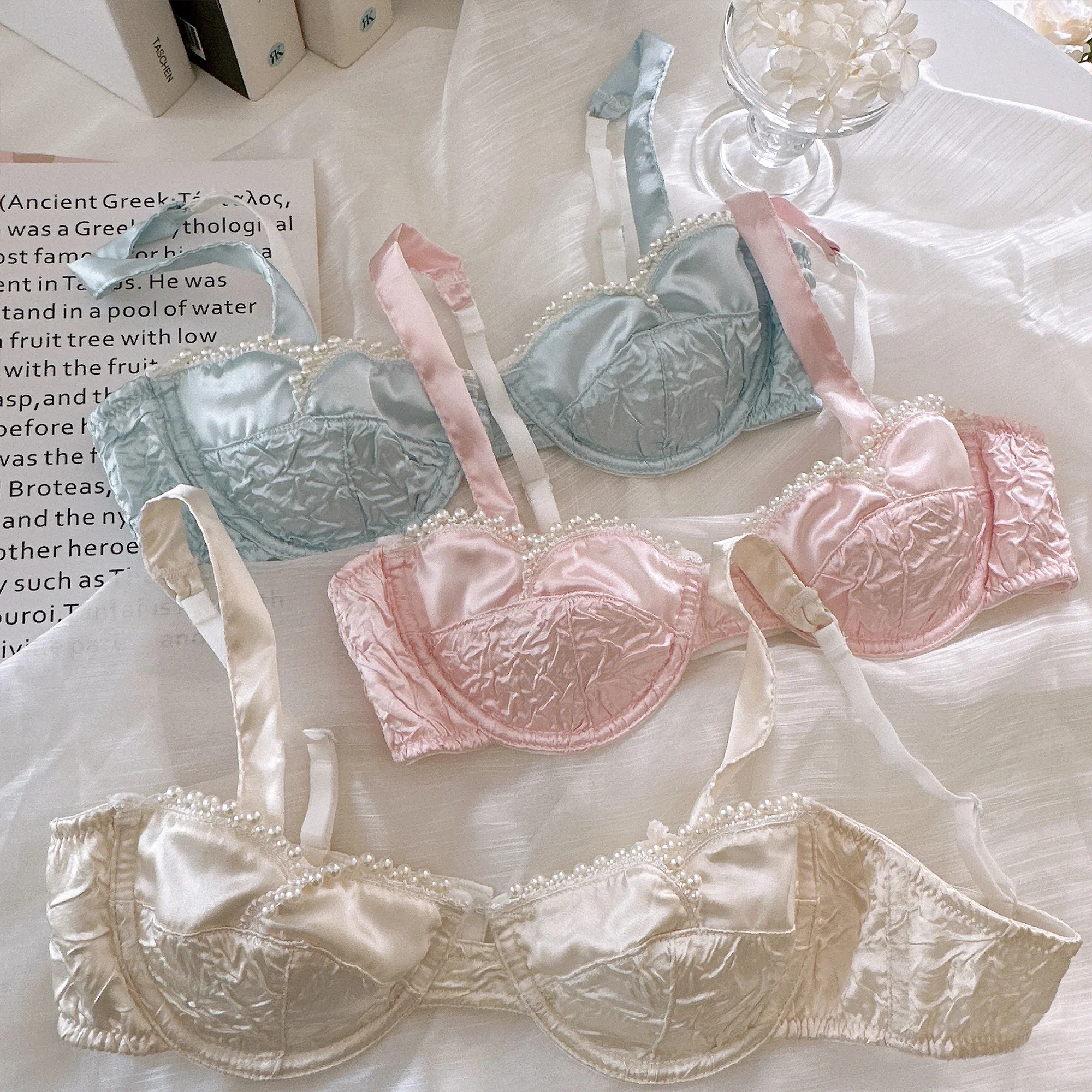 Vintage pearl satin bra pure desire wind ruffles girls have steel ring on thin under thick small breasts gathered underwear