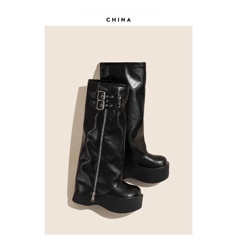 2026 Arrival Fashionable Wide-Leg Knight Long Boots with Inner Elevator & Thick Sole Side Zipper Belt Buckle and Slouchy Design