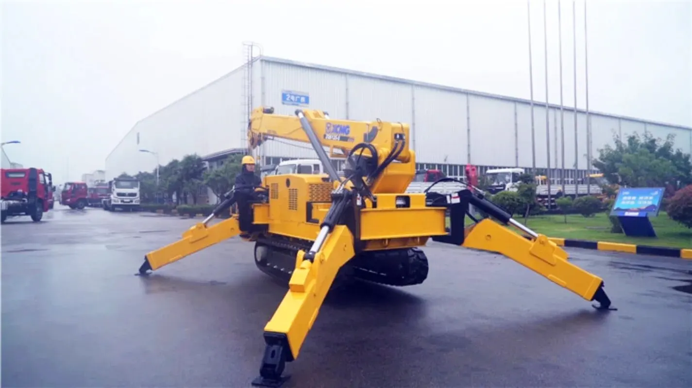 XCMG 5.5ton Mini Hydraulic Mobile Spider Crane ZQS125-5 Telescopic Crawler Crane