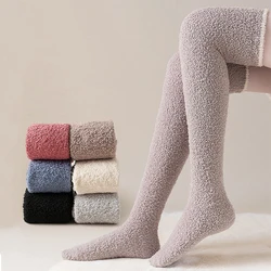 Podkolanówki Fuzzy Socks Miękki koralowy polar Kobiety Zimowe jednokolorowe ciepłe zakolanówki Pończochy Zimowe ciepłe skarpetki do spania