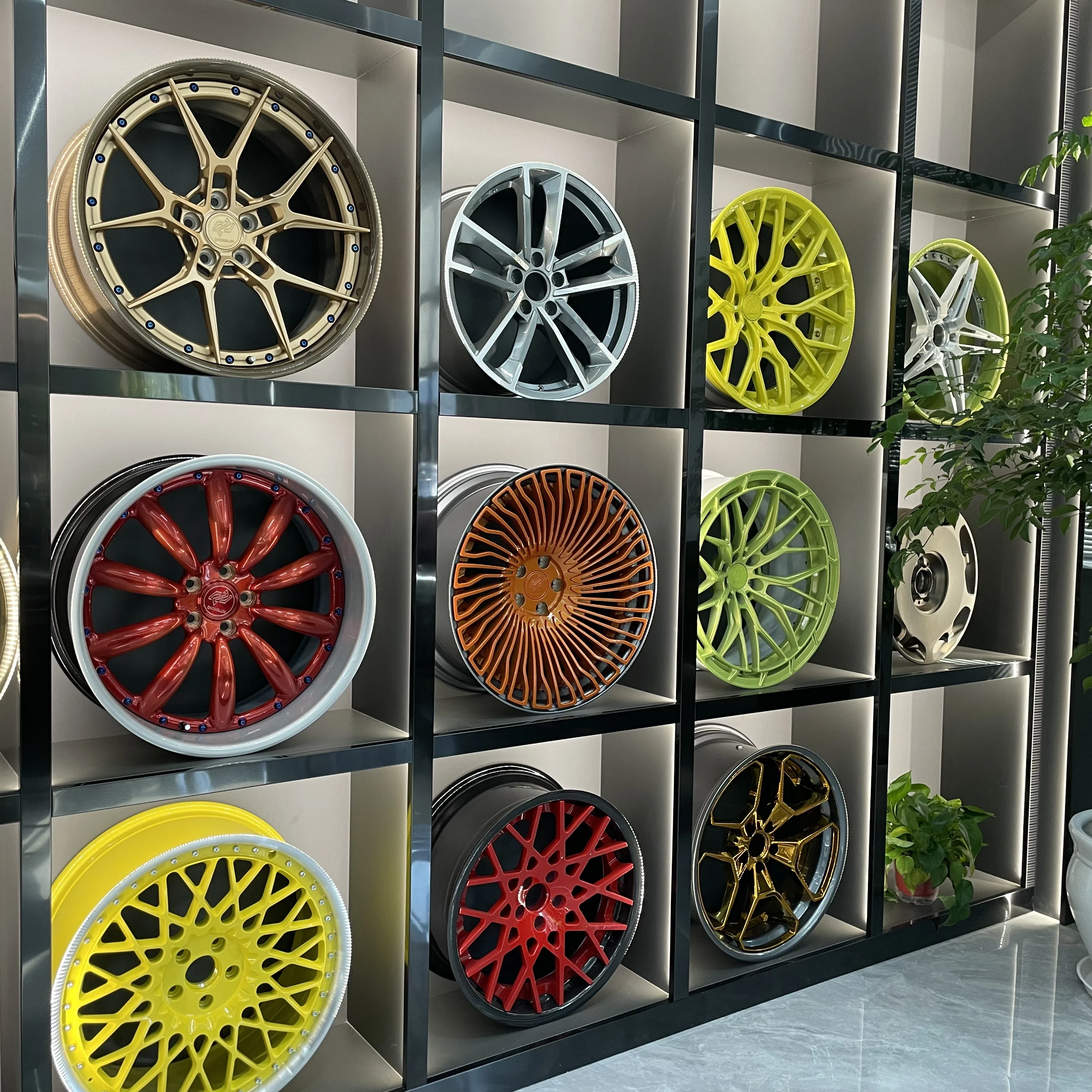 Borui Customizable Car Alloy Wheels 16-24 Inch Rims Polished Wheel Hub Rims Compatible Multi-Spoke 5x114.3 35mm New Wheel Rim