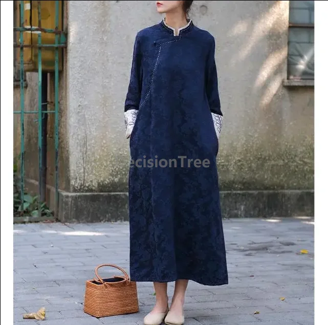 Jesienna etniczna sukienka w stylu vintage, z bawełny i lnu, qipao w stylu chińskim, z długim rękawem, haftowana, codzienna sukienka damska. — zdjęcie 5