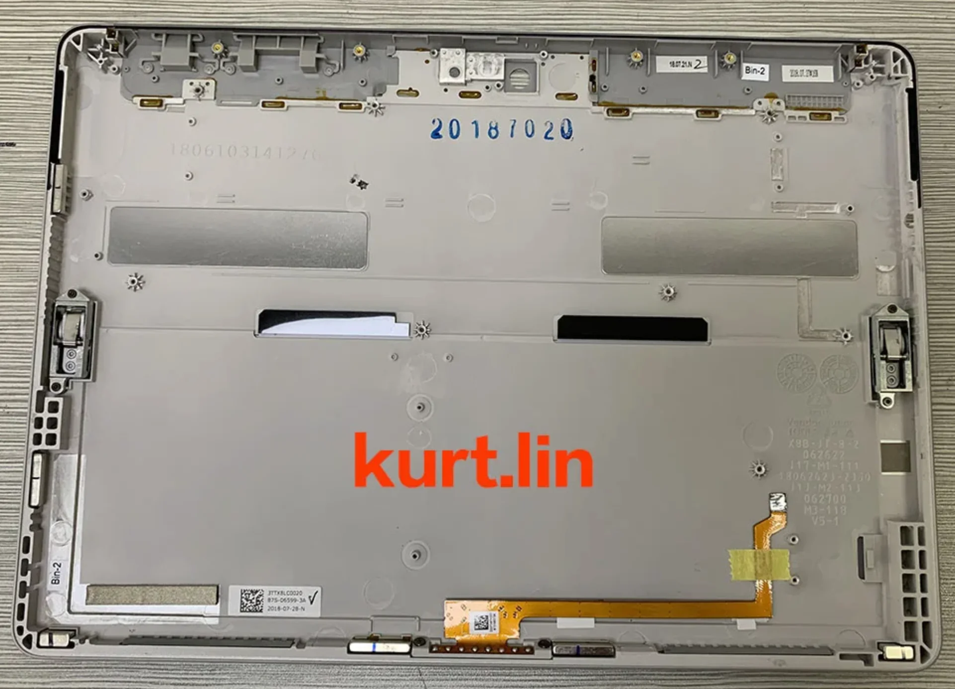 

Back Cover Housing Rear For Microsoft surface go Housing frame bezel Kickstand Rotating shaft replacement repair part