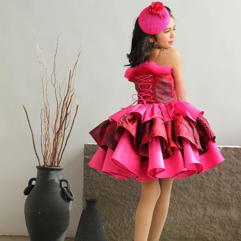 Flower Girl Dresses Red Satin Puffy Tiered With Drawstring Sleeveless For Wedding Birthday Party Banquet Occasion Gowns