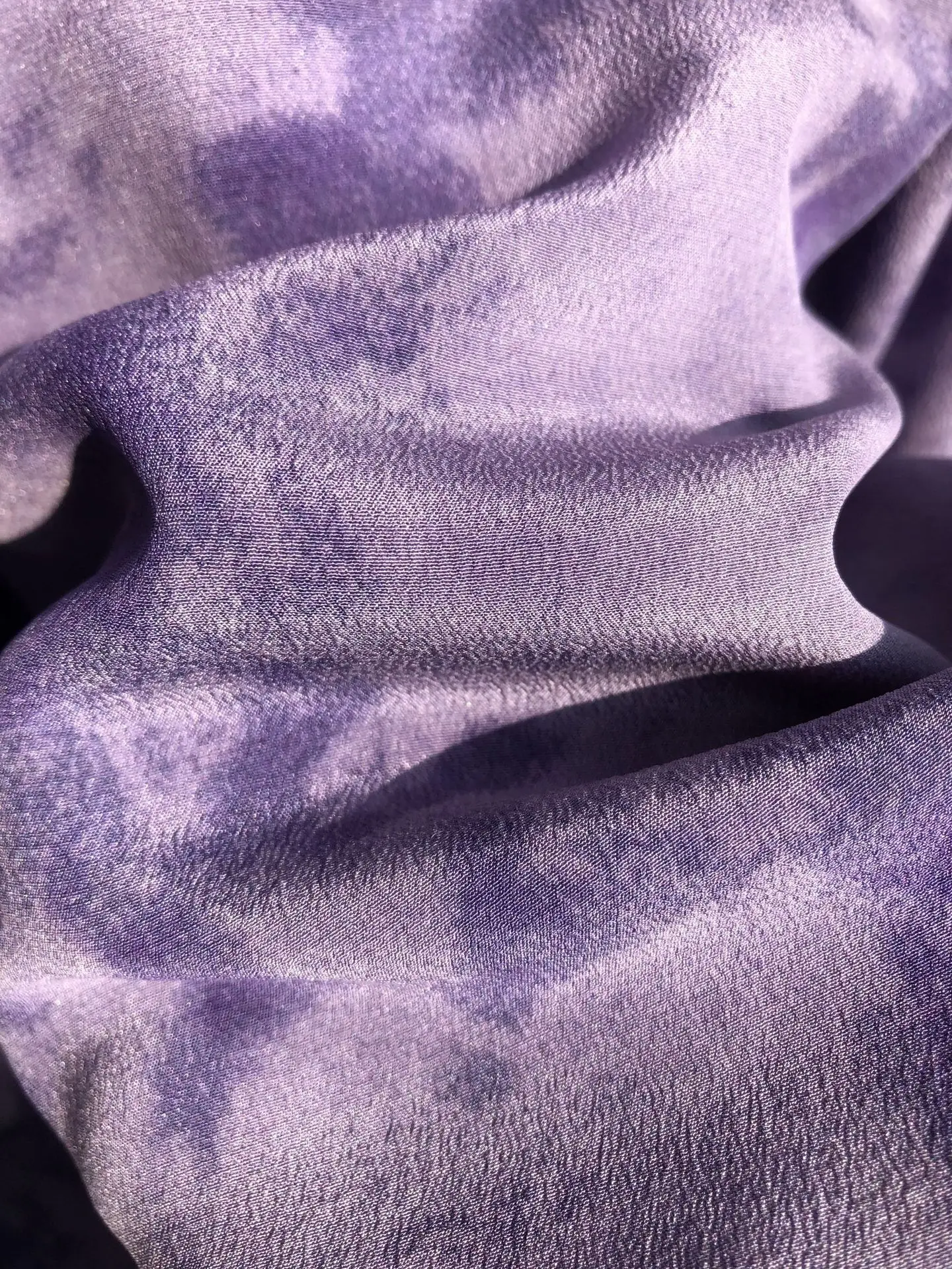 BirdTree-17 MM 100% Silk Elegant Shirt, Women Long Sleeve Halo Printing, French Retro Commute Loose Blouse, 2025 Autumn T57929CC