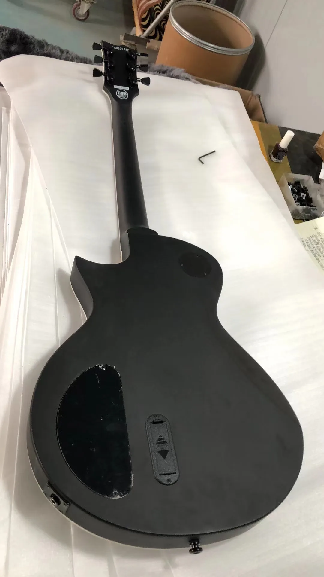 Ome Electric Guitar Finish Matte Black Hardware