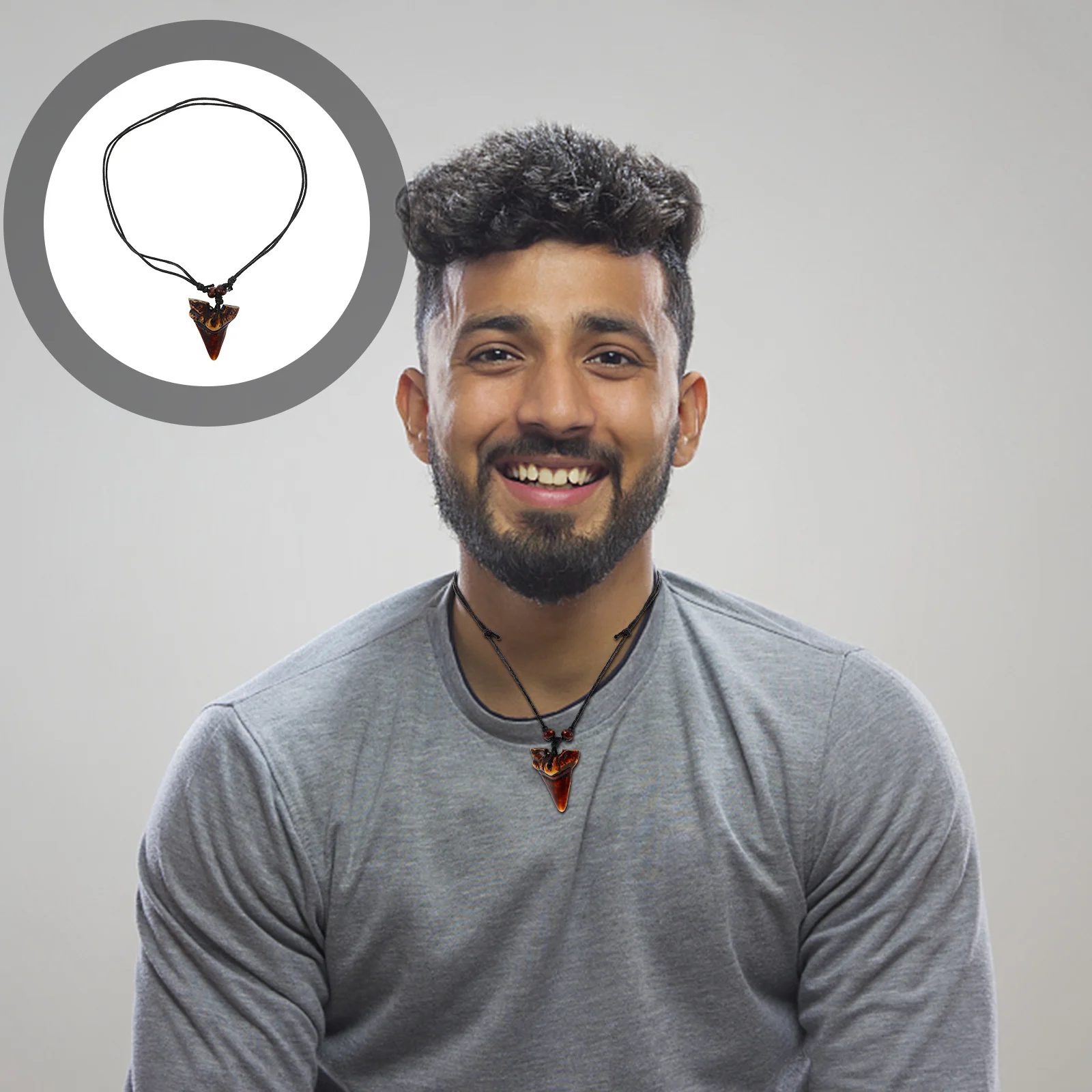 

Resin Shark Tooth Necklace For Men Carved Wooden Beads Adjustable Beach Pendant Surfing Jewelry Vintage Choker Summer Accessory
