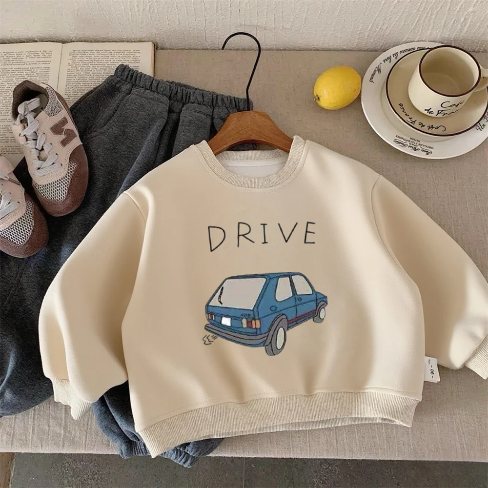 بلوزات سيارة كرتونية بأكمام طويلة ملابس ربيعية/خريفية للأطفال ملابس عصرية بسيطة فضفاضة غير رسمية بقلنسوة رياضية ملابس أطفال