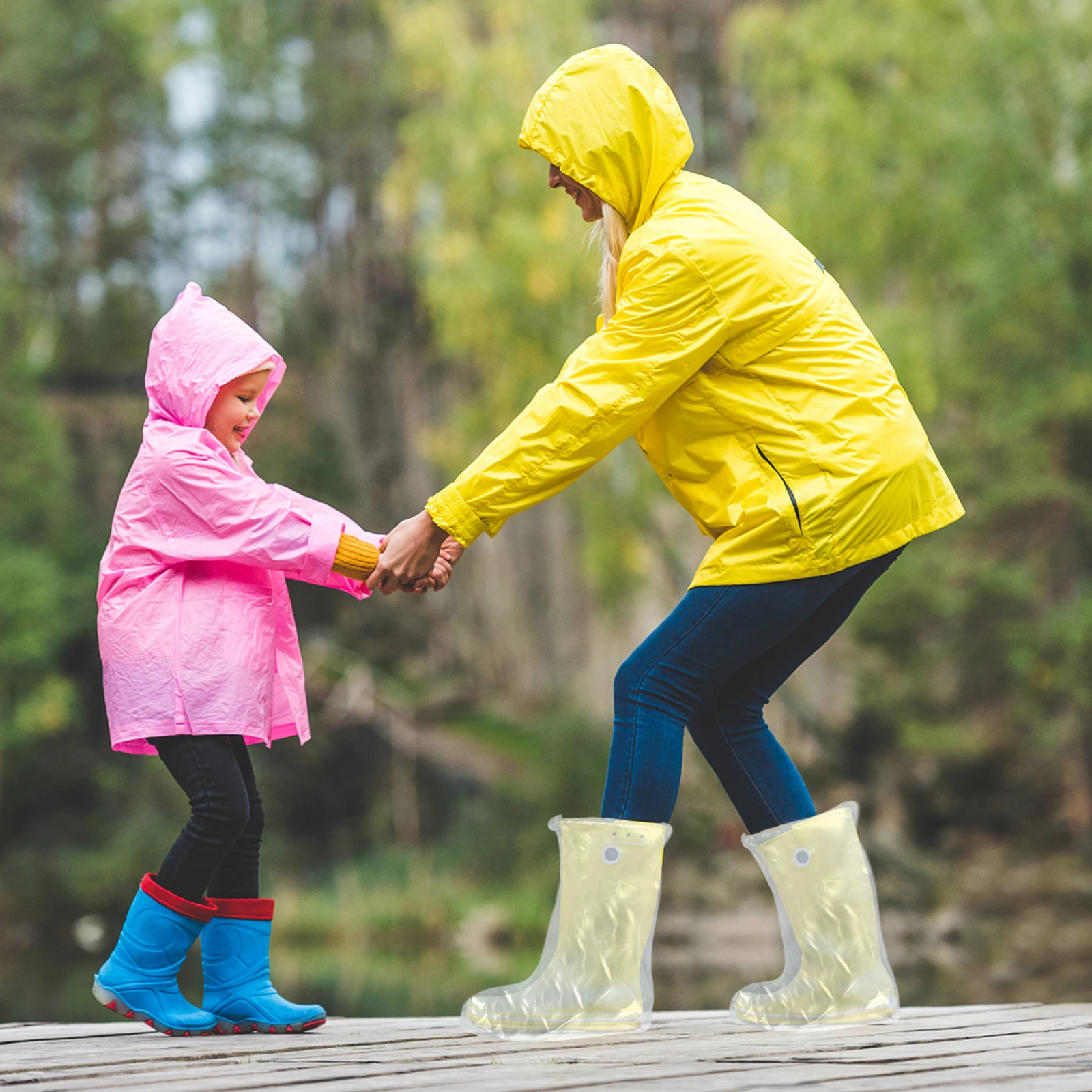 

50pcs Waterproof Anti-slip Shoe Covers Rainproof Outdoor Indoor Boots Covers Elastic Disposable Rain Shoe for Family