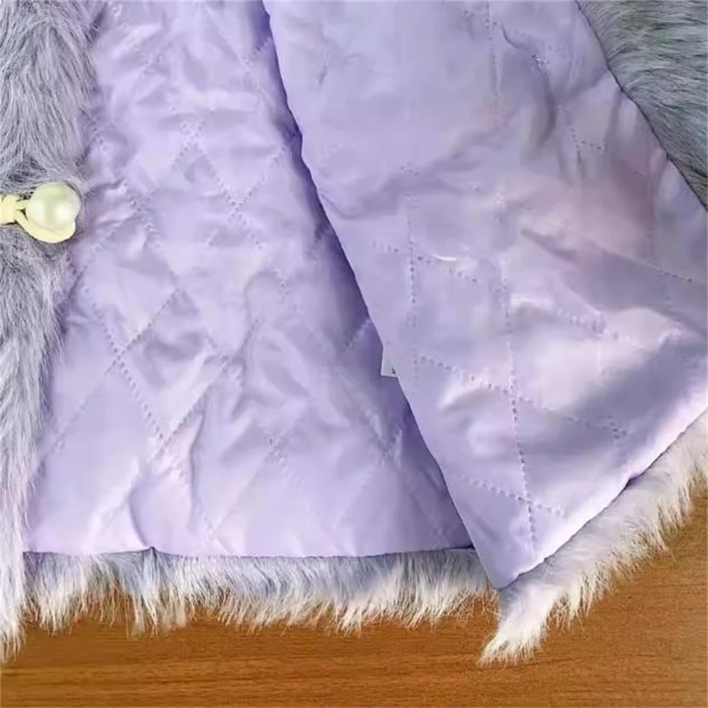 2025年 レディース ファーコート ミディアム丈 パールバックル付き 冬用コート プロモーション ウィンタージャケット