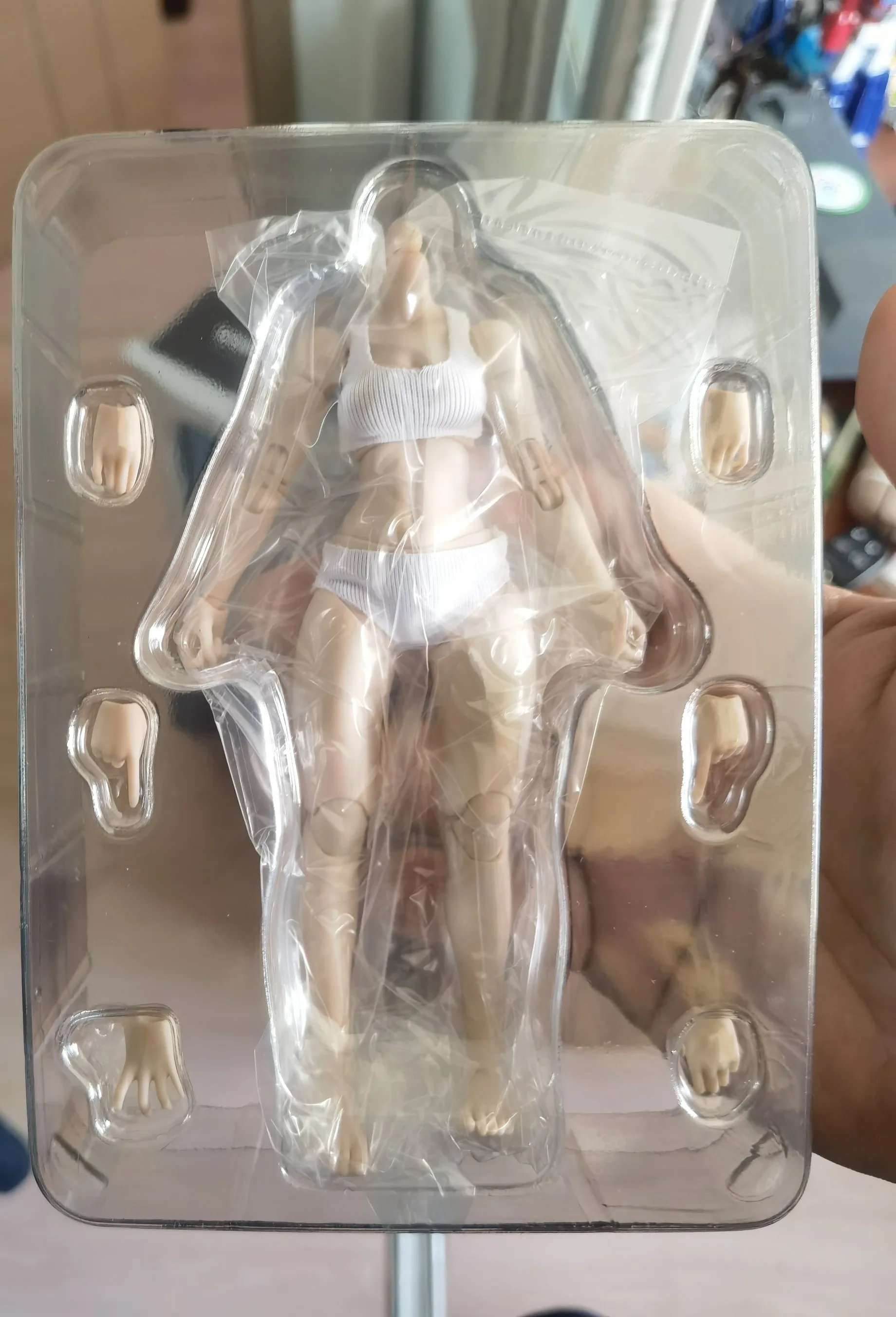 1/12 JET STUDIO Ts-Fb-001 Duża pierś Ts-Fb-002 Mała pierś Figurka Super elastyczne ciało stawowe 13,5 cm Żeńska żołnierzka