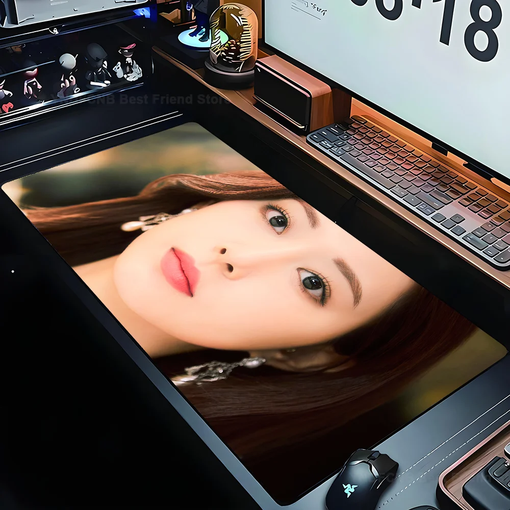 

Kpop Girl Group Mousepad Mouse Mat Desk Mat with Pad Gaming Accessories T-TWICE Chou Tzuyu Prime Gaming XXL Keyboard Pad