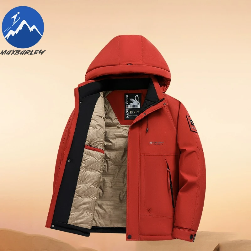Maxbarley 2026 الشتاء بطة جاكيتات الرجال موضة سميكة خفيفة الوزن أسفل سترة رجل في الهواء الطلق عادية الثلوج التزلج الدافئة معطف مقنع البخاخ