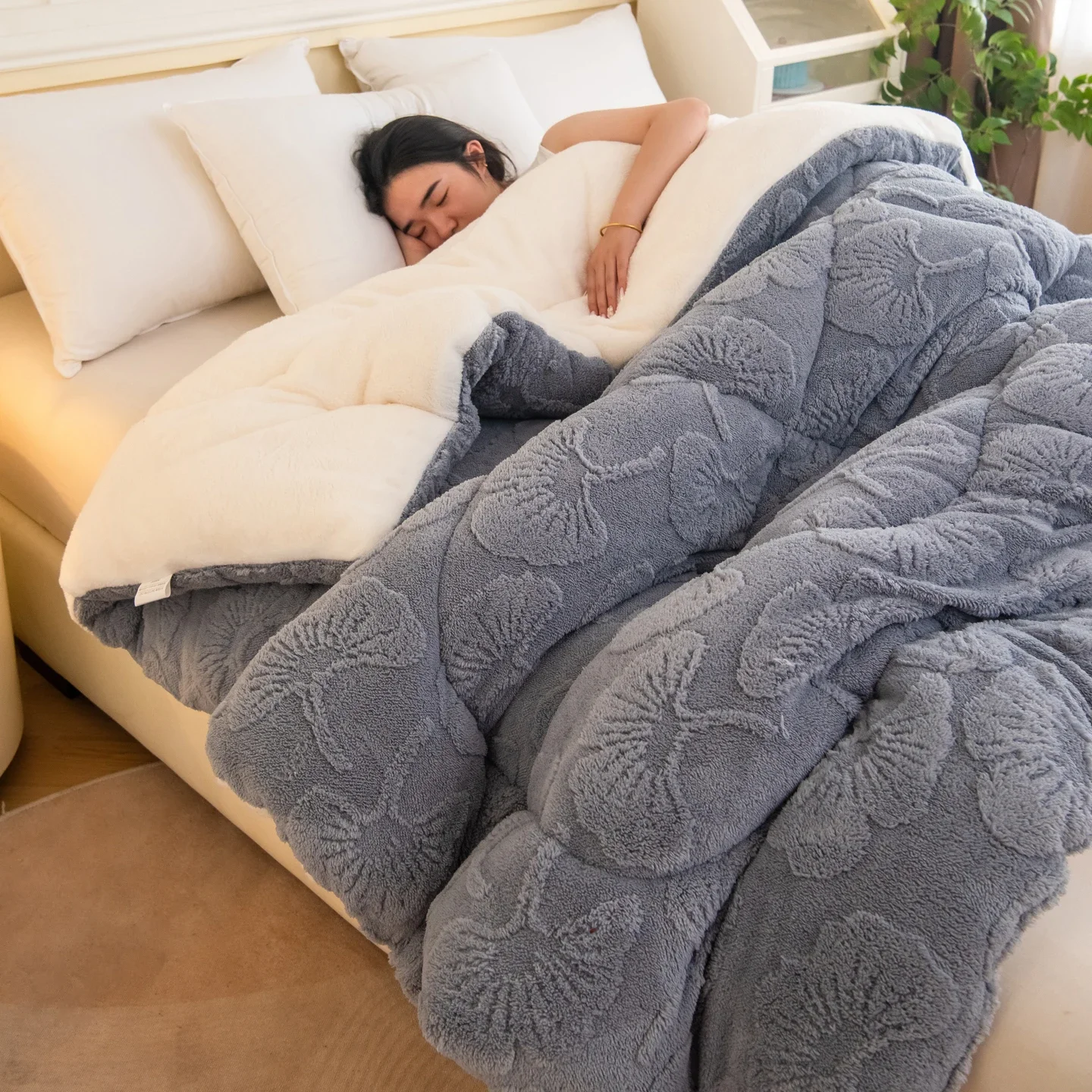 Ginkgo Leaf Jacquard Faux Lambswool Winter Blanket Thickened Warm Double Sided Fleece Bed Blankets Fluffy Soft Plush Comforter
