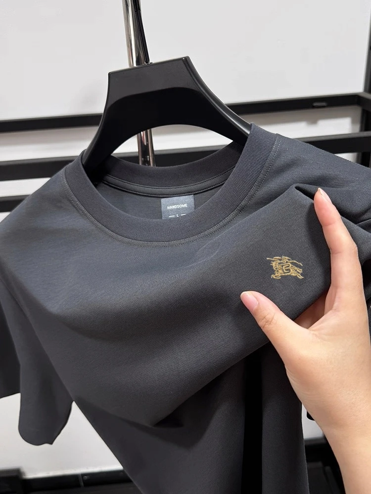 

Men's high-end ice silk cotton short sleeve T-shirt fashion warhorse embroidery design summer casual breathable round neck top