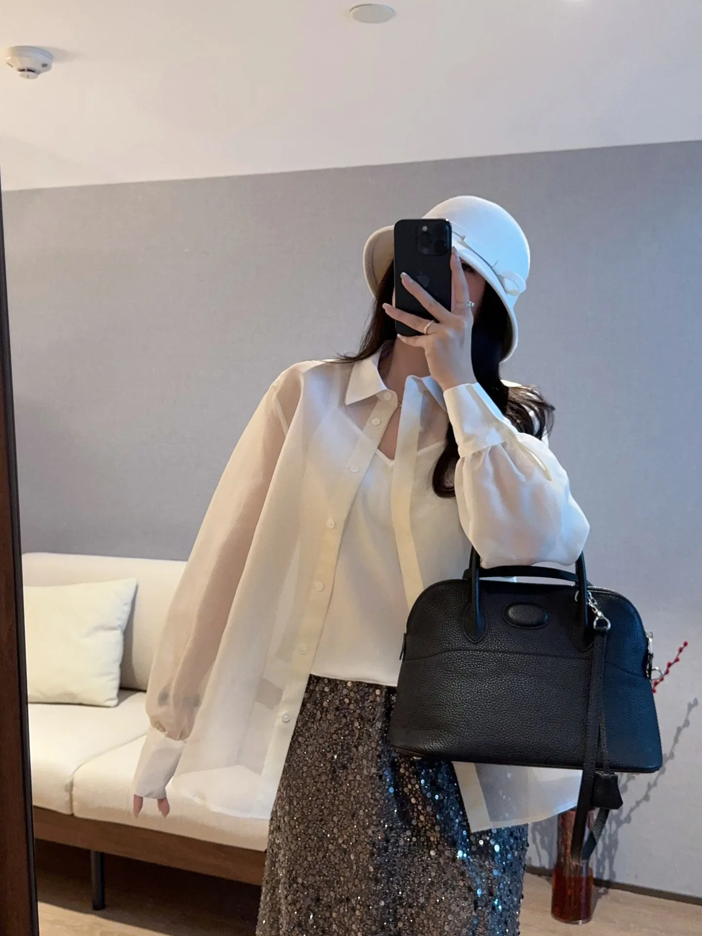 

Elegant White Silk Chiffon Long Sleeve Shirt with Strap Vest Two Piece Set Women Spring Gentle Style Loose Fit Skin Friendly