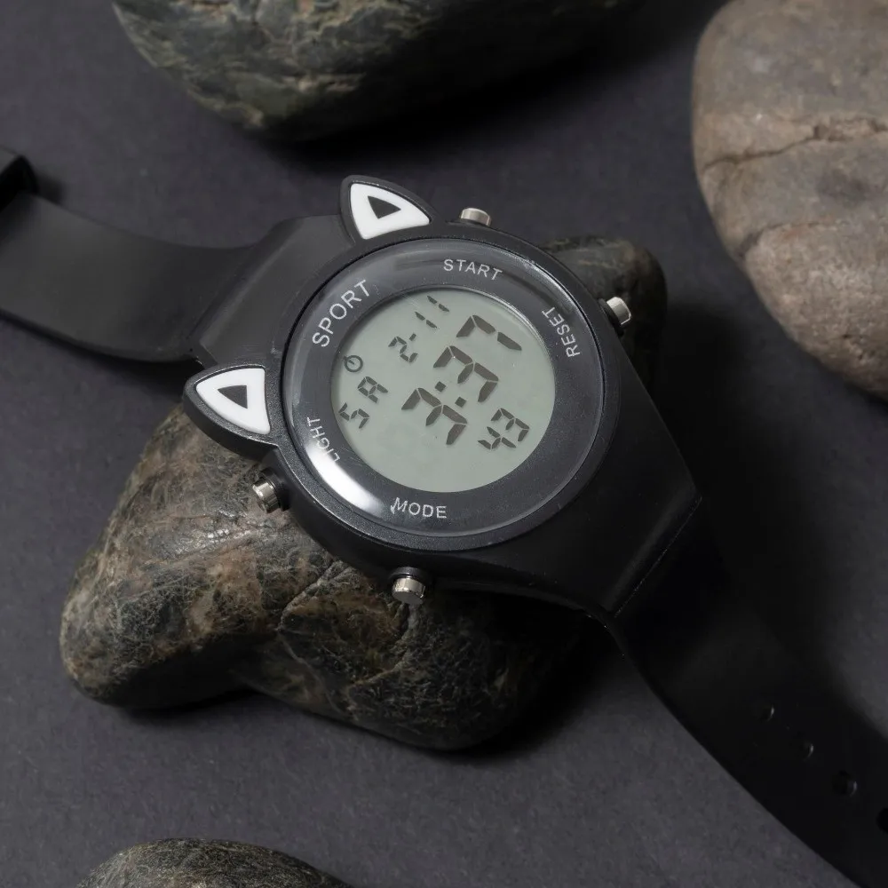 Cute Silicone Kids Watch with Bracelet Comfortable Digital Watch Soft Cat Ears Children's Watch for Students