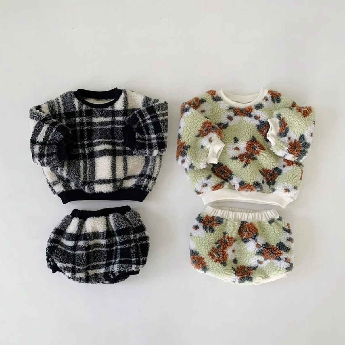 Boys Girls Fashion Plush Print Tops + Shorts 2pcs Suit Kids Casual Outfits 2025 Winter New Baby Plus Velvet Thick Clothes Set