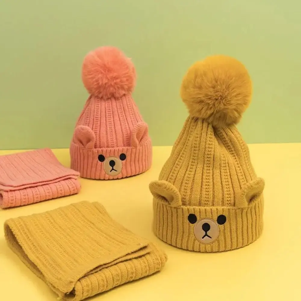

Comfortable Bear Children Scarf Hat Set Knitting Cartoon Wool Beanie Cute Warm Warm Knitted Cap Cloth Accessories