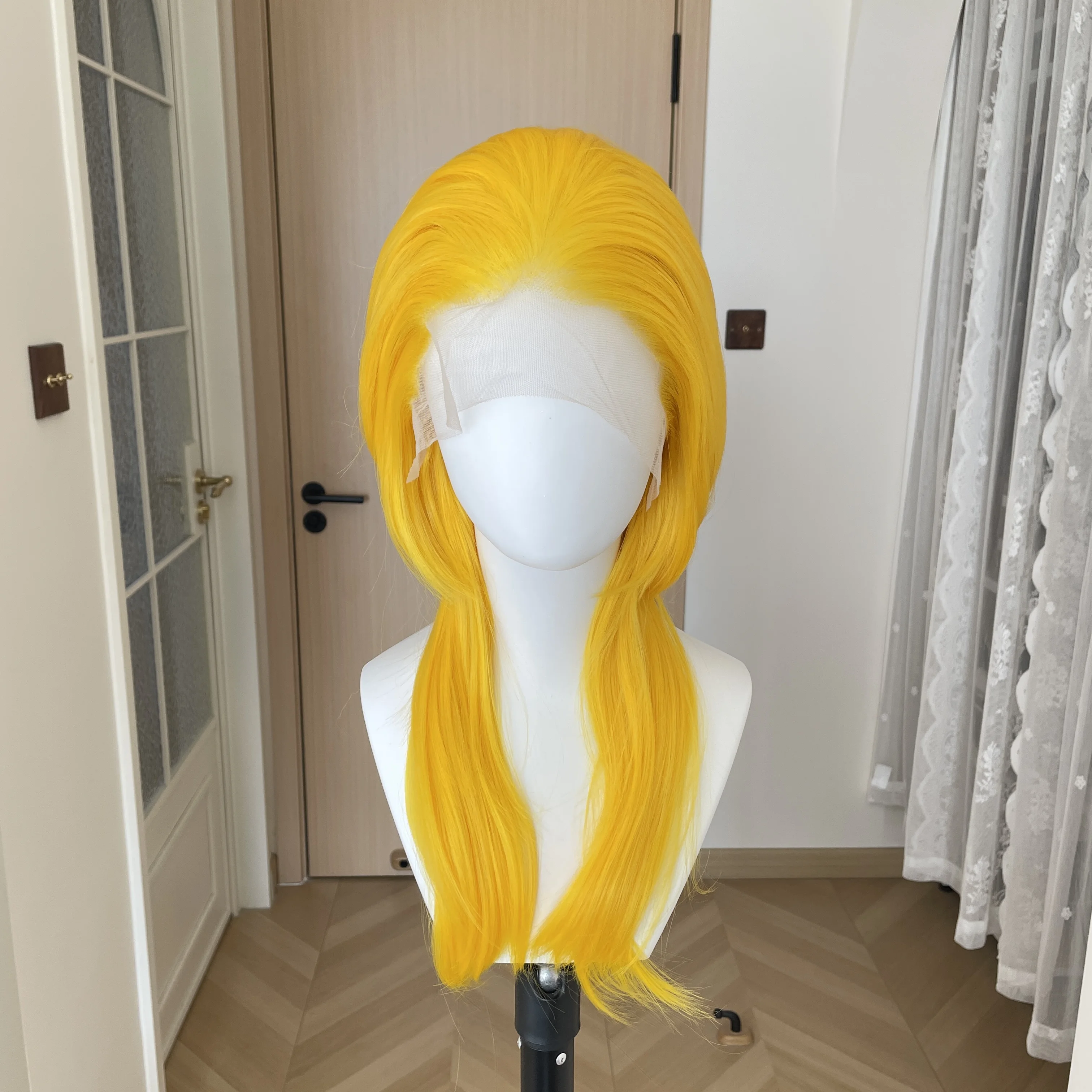 

Dark Yellow 13X4 Synthetic Lace Front Wigs for Women Shoulder Length Mullet Cosplay Wig for Men Half Hand Tied Glueless Natural
