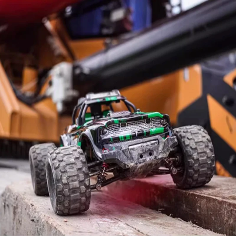 1/12 RC samochód bezszczotkowy 90 KM/H 2.4G Off Road 4x4 szybki pilot zdalnego sterowania 4WD Drift Monster Truck z zabawki z lampkami LED dla