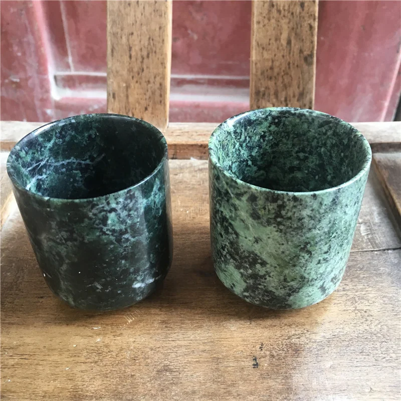 Natural verde escuro Jade Water Cup reta barril medicina King Stone Jade Water Cup