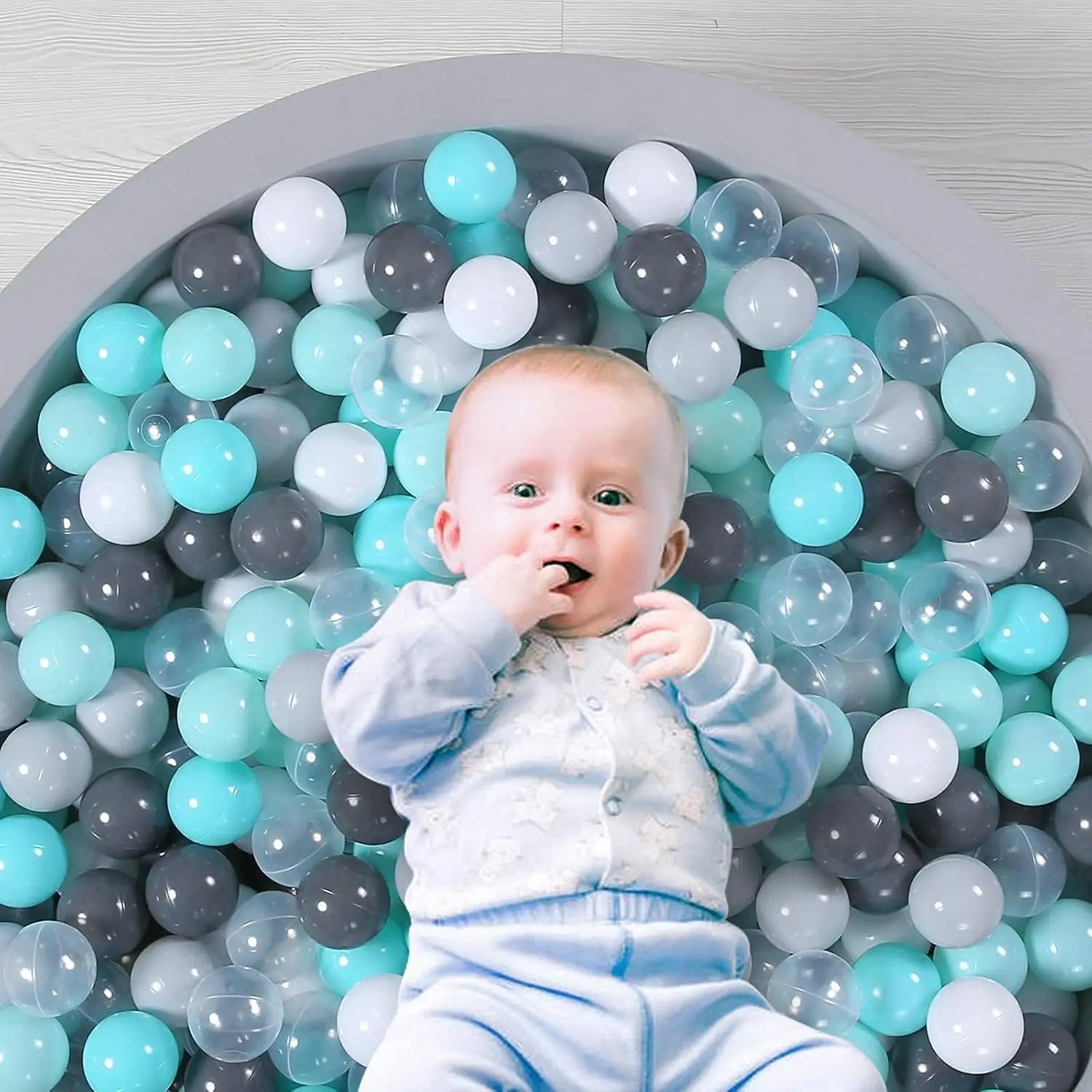ลูกบอลสำหรับบ่อบอล แพ็ค 100 ลูก สีเขียวมิ้นต์/เทา/เทาอ่อน/ขาว/ใส ปลอดสารพิษ ไม่แตกง่าย ลูกบอลพลาสติกนุ่มสำหรับเล่นในบ่อบอล