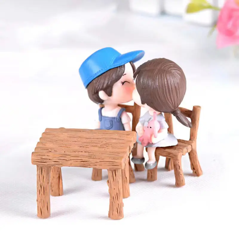 Micro Landscape Small Decoration Cute Grandpa and Grandma Doll Couple Decoration Table and Chair Decoration Mini Coffee Table