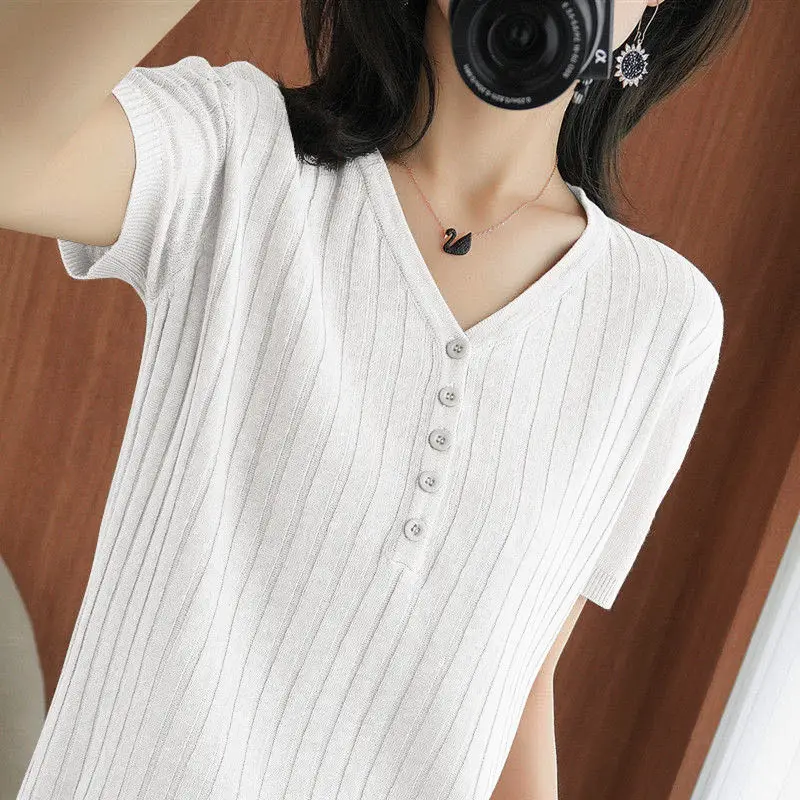 Summer Loose Korean Fashion V-neck Ice Silk Short Sleeved T-shirt Women\'s Solid Stripe Button Simple Versatile Thin Knitted Tops