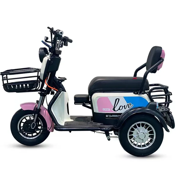 

The new small electric tricycle comes with its own baby, sits at home, picks up children for leisure,