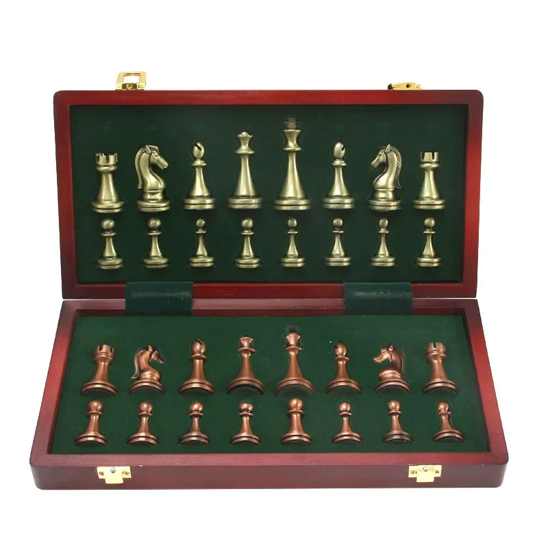 Luxury Indoor Classic Puzzle Game Chess Medieval High Quality Gold Silver  Bronze Chess Board Game