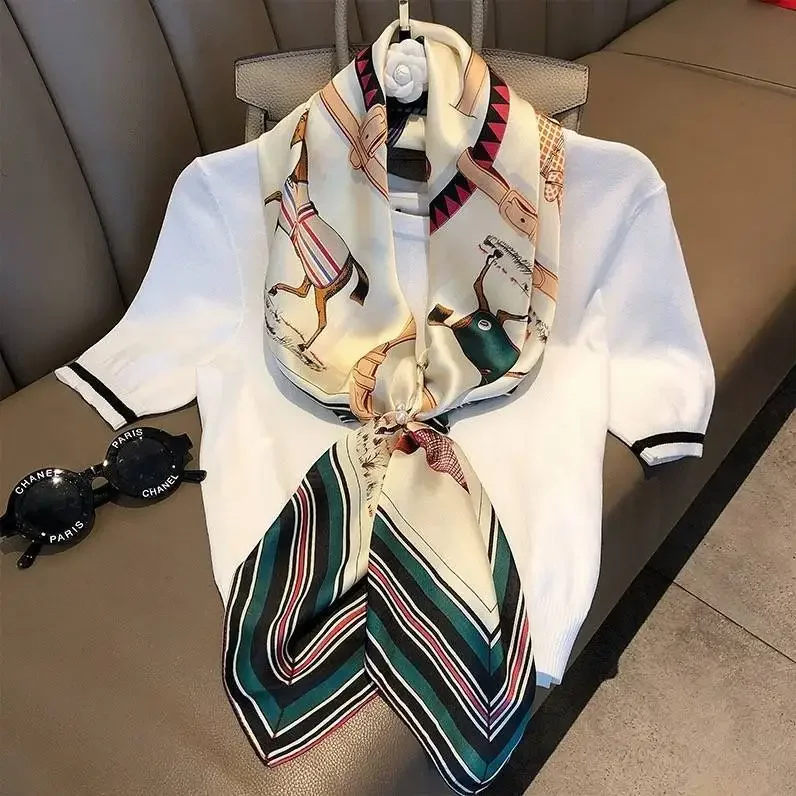 

NEW Fashionable and versatile ribbon for neck protection