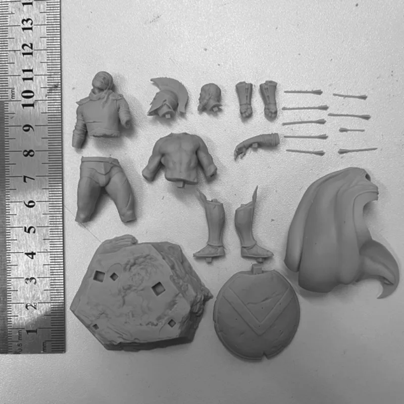 1/24 Scale Resin Figure Model Kit Ancient European Hero of Sparta Leonidas Miniature Toy Unassembled and Unpainted Free Shipping