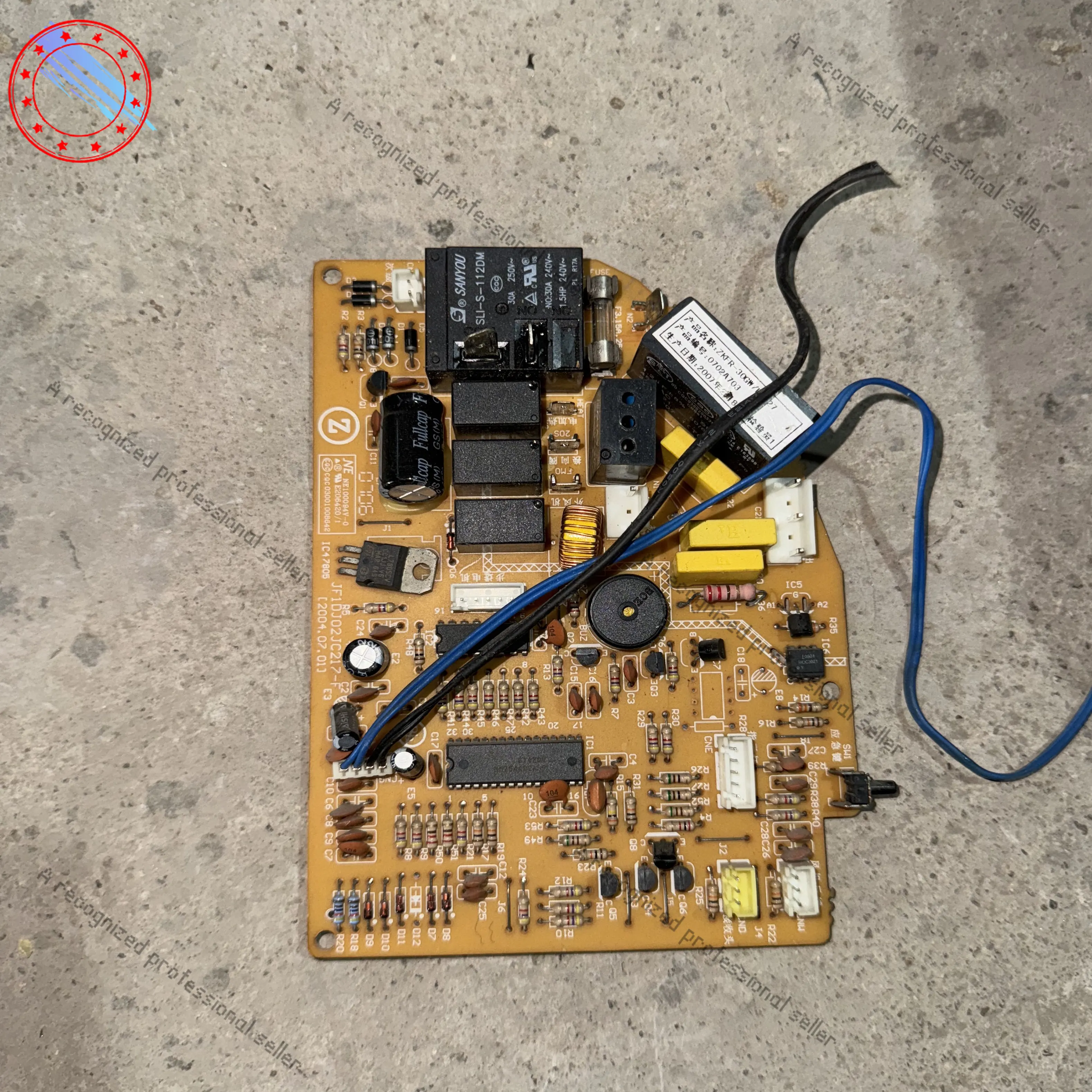 

Suitable for Chigo Air Conditioning Computer Board ZKF - 25/30/36 GW/E 21 27 31 JF1DJ02JC217-F