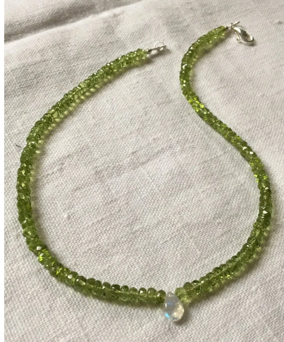 Peridot necklace  peridot beaded necklaceChoker Beaded Necklace，Pearl Beaded Necklace，Natural Peridot Necklace