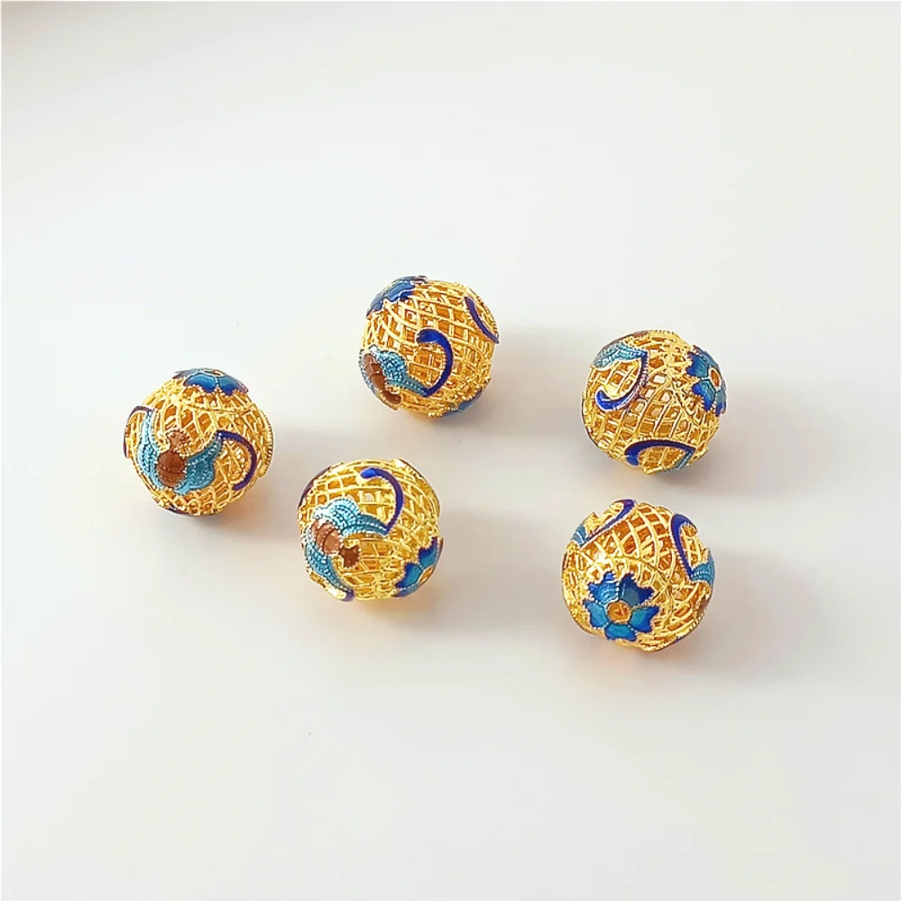 18K Five Petal Flower Circular Interval Bead Scattered Bead Small Fish Pendant Handmade DIY Accessories Bead Jewelry Accessories
