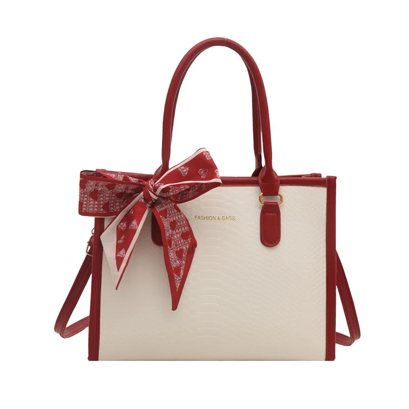 

2025 New Summer Luxury Single Shoulder Women's Bag Versatile Crossbody Bag Handheld Classroom Bag