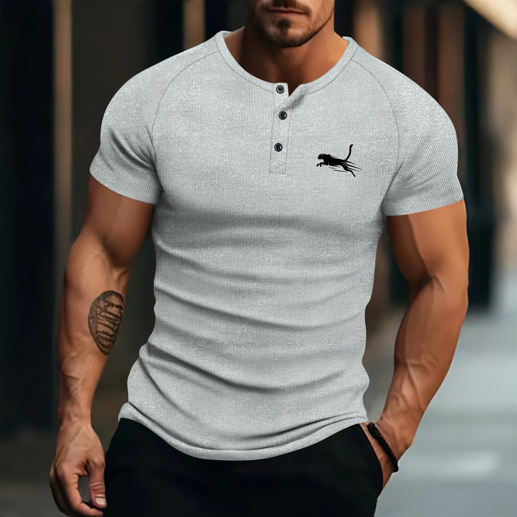 Męska koszulka polo w jednolitym kolorze z guzikami i okrągłym kołnierzem z nadrukiem, nowy letni styl 2025, moda, casual, sport.