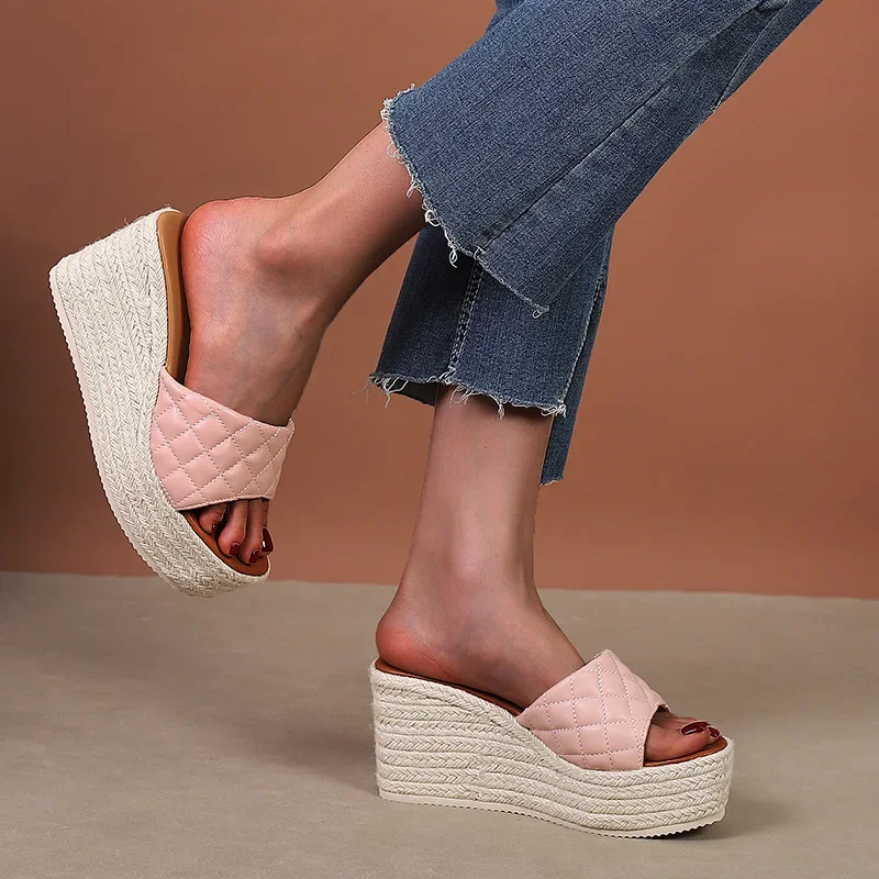 女性用フラットプラットフォームサンダル,ハイヒール,パーティーシューズ,ウェッジサンダル,9cm,ラージサイズ42,ピンク,ブラック,新品,夏,dx299