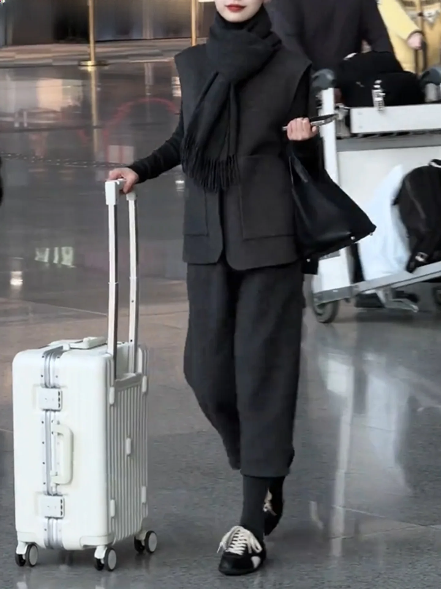   Gelaagdheid Dames Faion Set rond Ne Svel Vest Zeven voet broek Basis irt T-stuk Winter Vrijetijdskleding